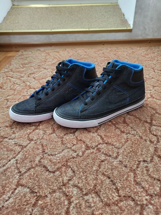 Оригинальные мужские кроссовки Nike