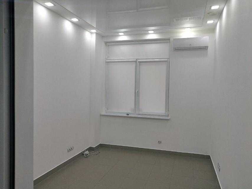 Продажа приміщення без  %   330 кв., Д. Моностирського ( Сурікова)  7А