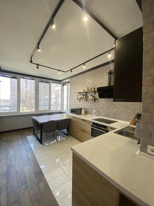 2 комнатная ЖК Гольфстрим, Дизайнерский ремонт,Аркадия ,Генуэзская