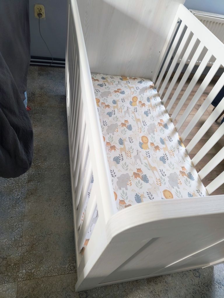 Łóżeczko Luca Baby BRW z materacem i przescieradlem