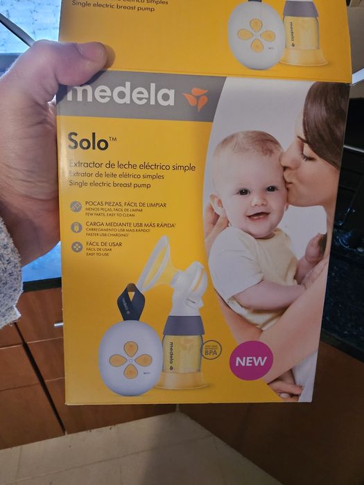 Bomba de tirar leite e camara de quarto