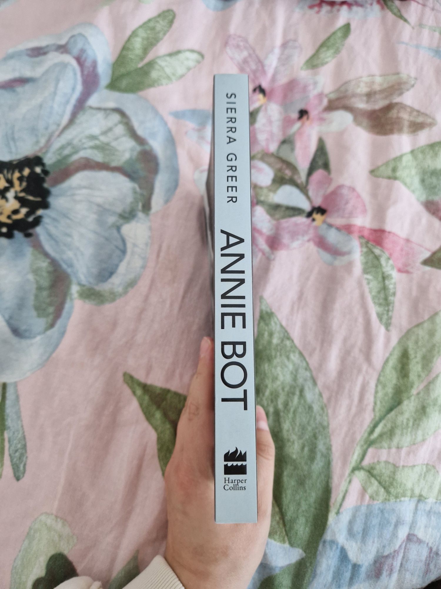 Annie bot Sierra Greer