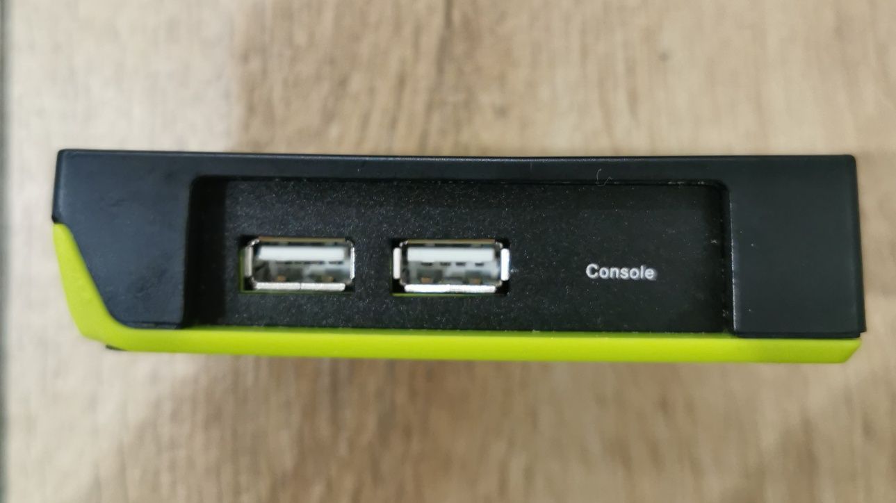 Przełącznik LevelOne KVM-0222
