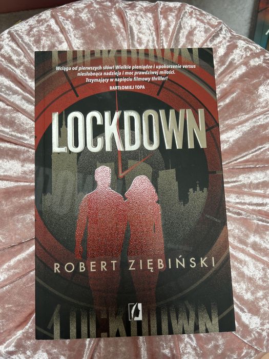 Lockdown- Robert Ziębiński