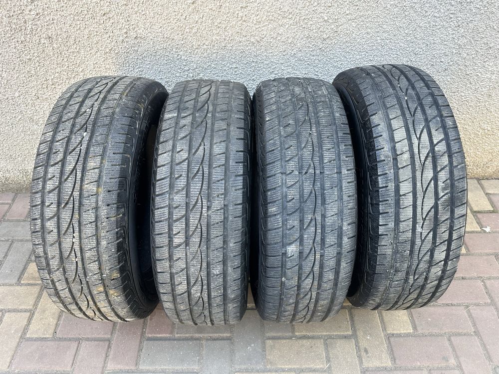 235 60 R18 резина зима