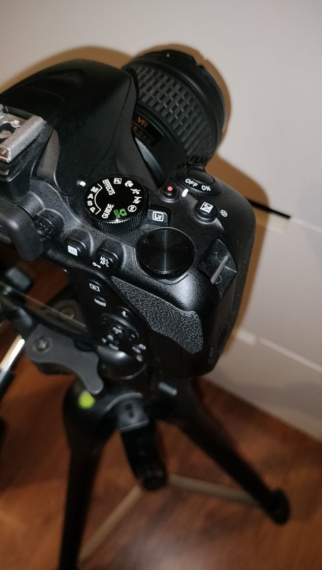 Lustrzanka Nikon D3500