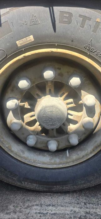 Напівпричіп Krone