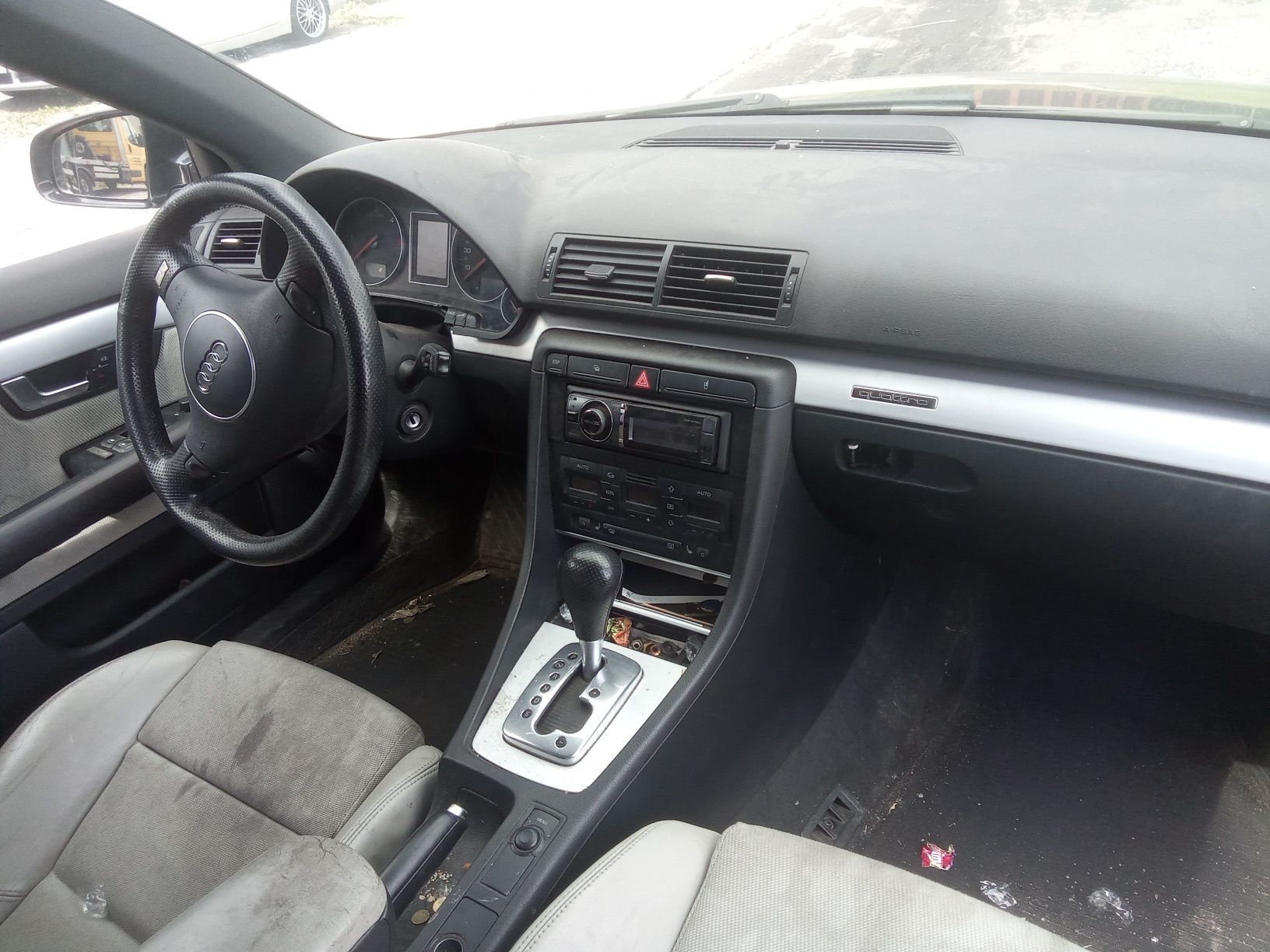 Części Audi A4B6 2.5TDI QUATTRO S-LINE Tiptronic Hak Półskóra Avant