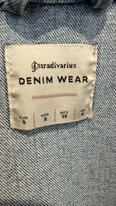 Куртка сорочка Stradivarius і вітрівка Guess