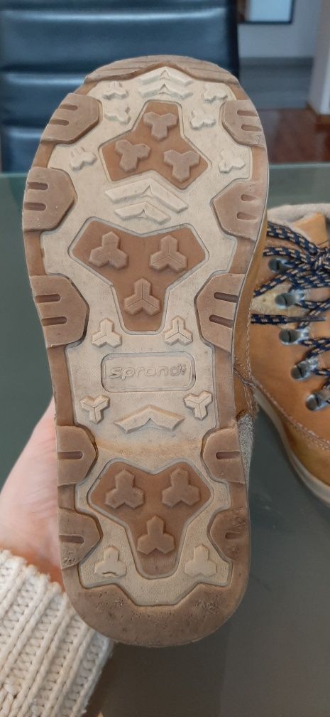 Buty zimowe CCC r.32