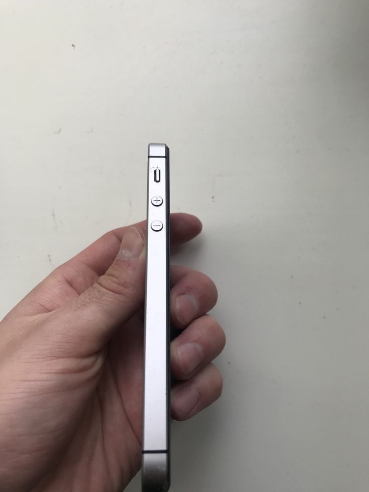 Iphone 6,7,se 16гб neverlock