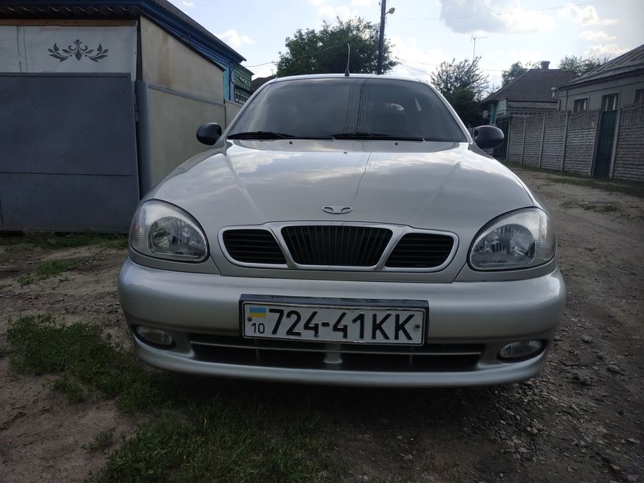 Автомобіль Деу Ланос