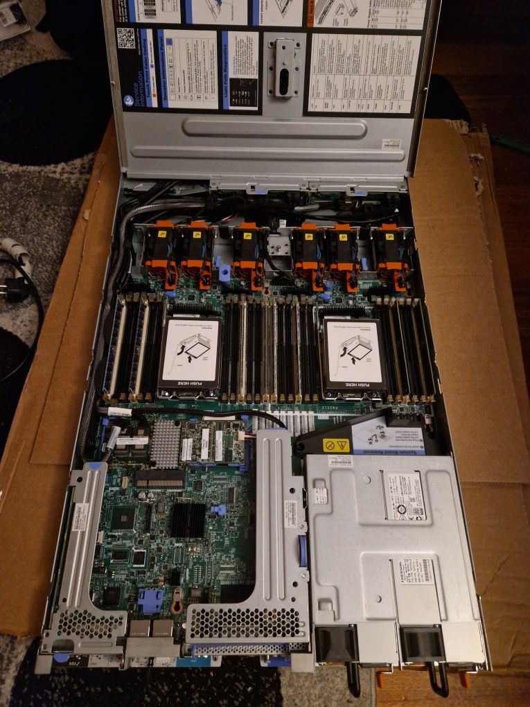 IBM x3550 M4 48Gb Ram 2x Intel Xeon E5-2630 v2, RAID, 2x 550W PSU