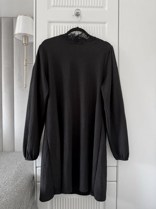Elegancka Sukienki ZARA, Rozmiar L