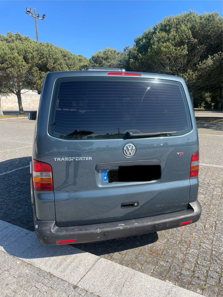 Volkswagen Transporter T5 CamperVan