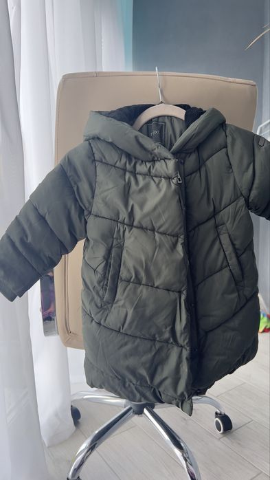 Зимова куртка з капюшоном Next, на зріст 98-104