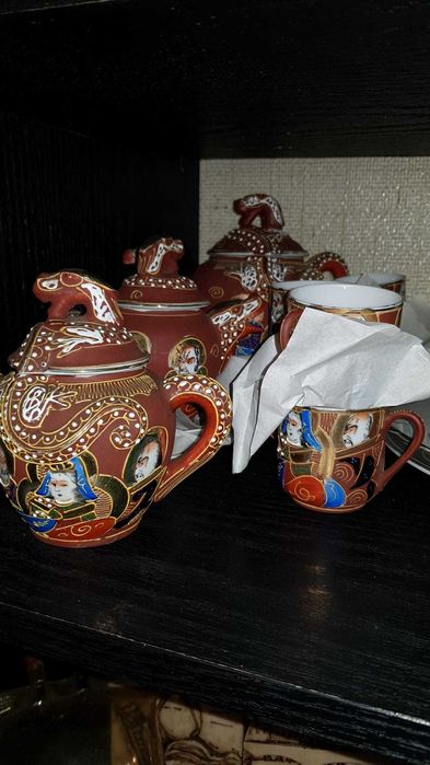 coleccao chinesa com marca de agua tons castanho