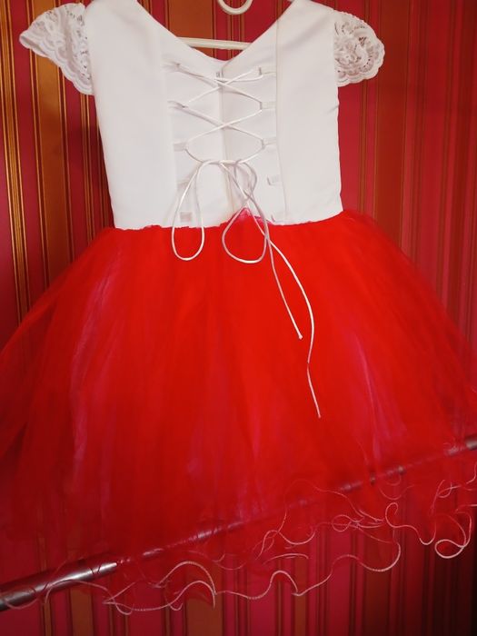 Продам дитячу сукню