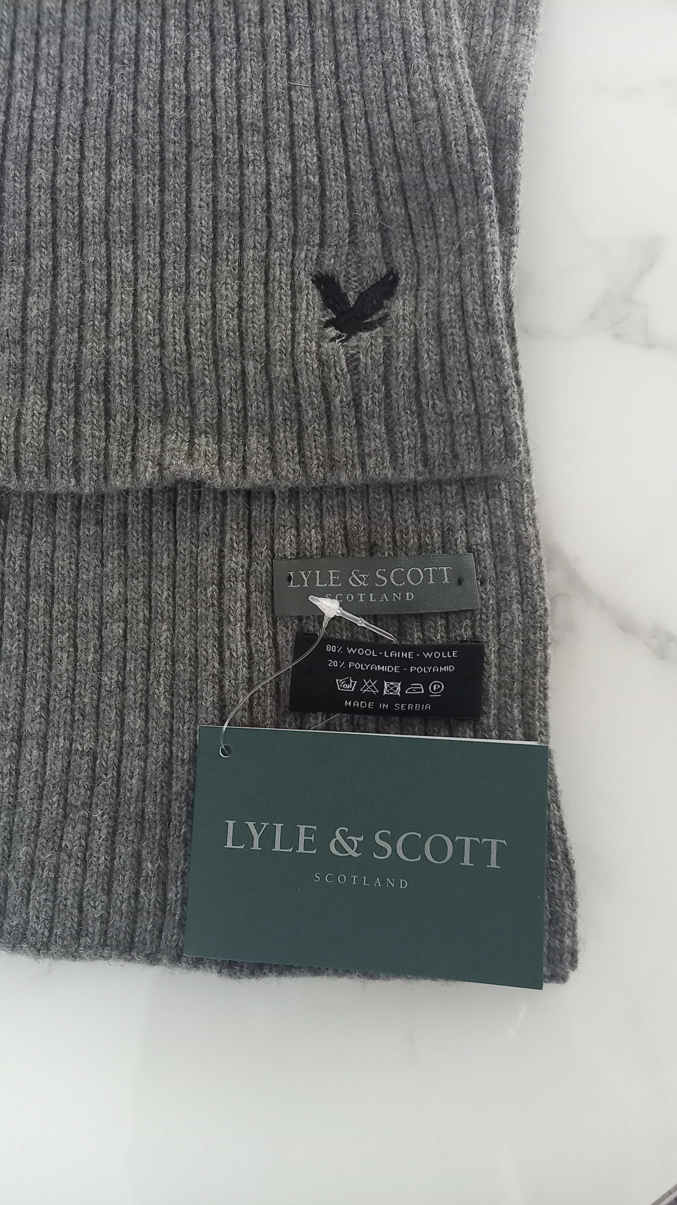 Nowy Szalik, szal Marki Lyle&Scott 80% wełna