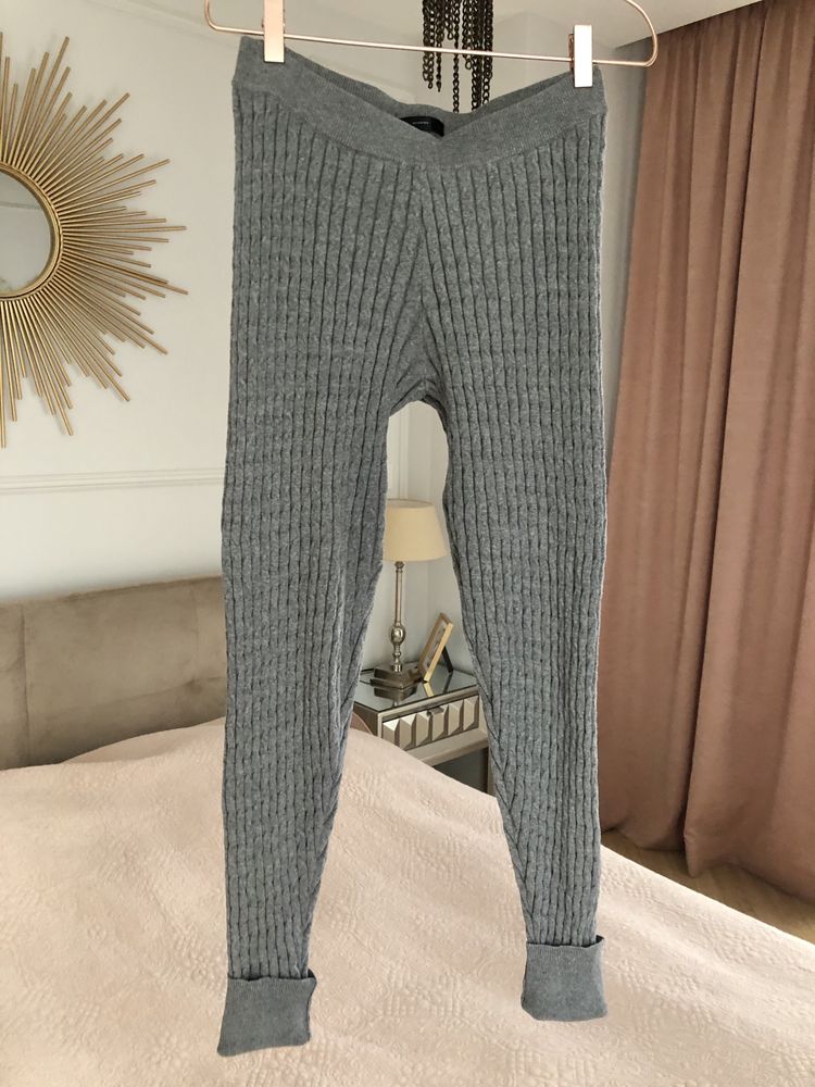 Reserved dzianinowe spodnie dresowe szare joggery legginsy splot