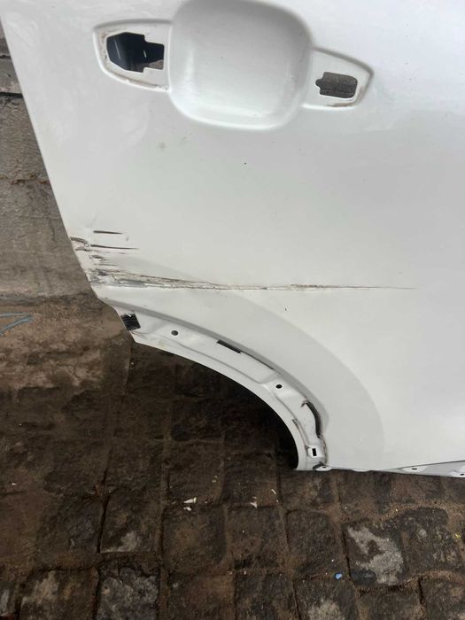 Двері задня права MG HS Моріс Гараж від2018-рр