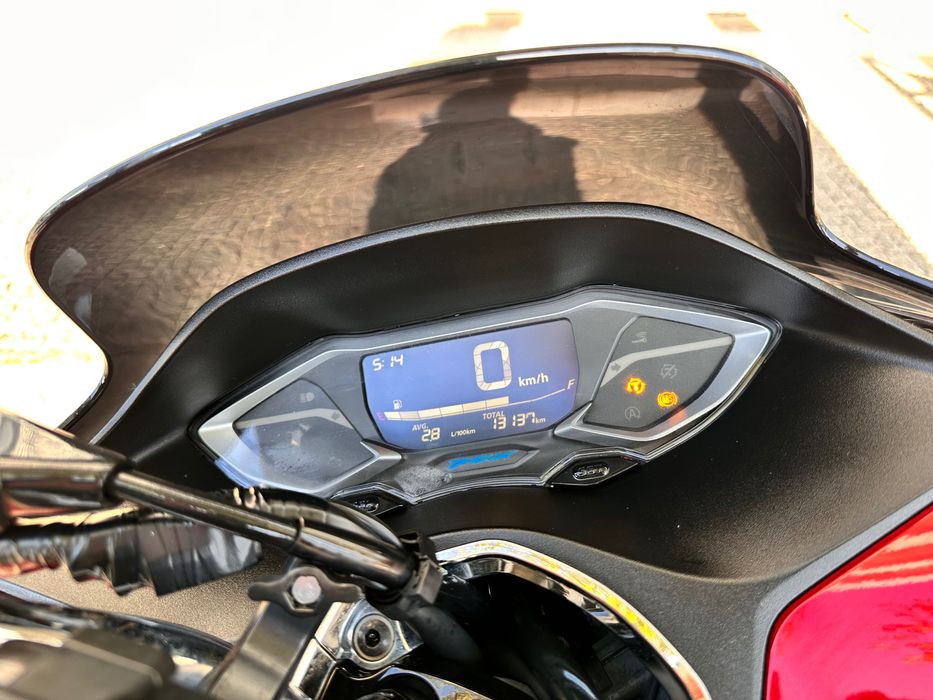Pcx 2022 com apenas 13.000 km