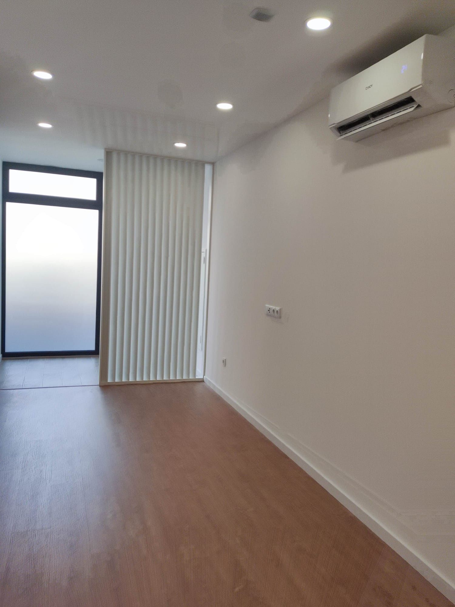 Apartamento T2 novo para arrendamento