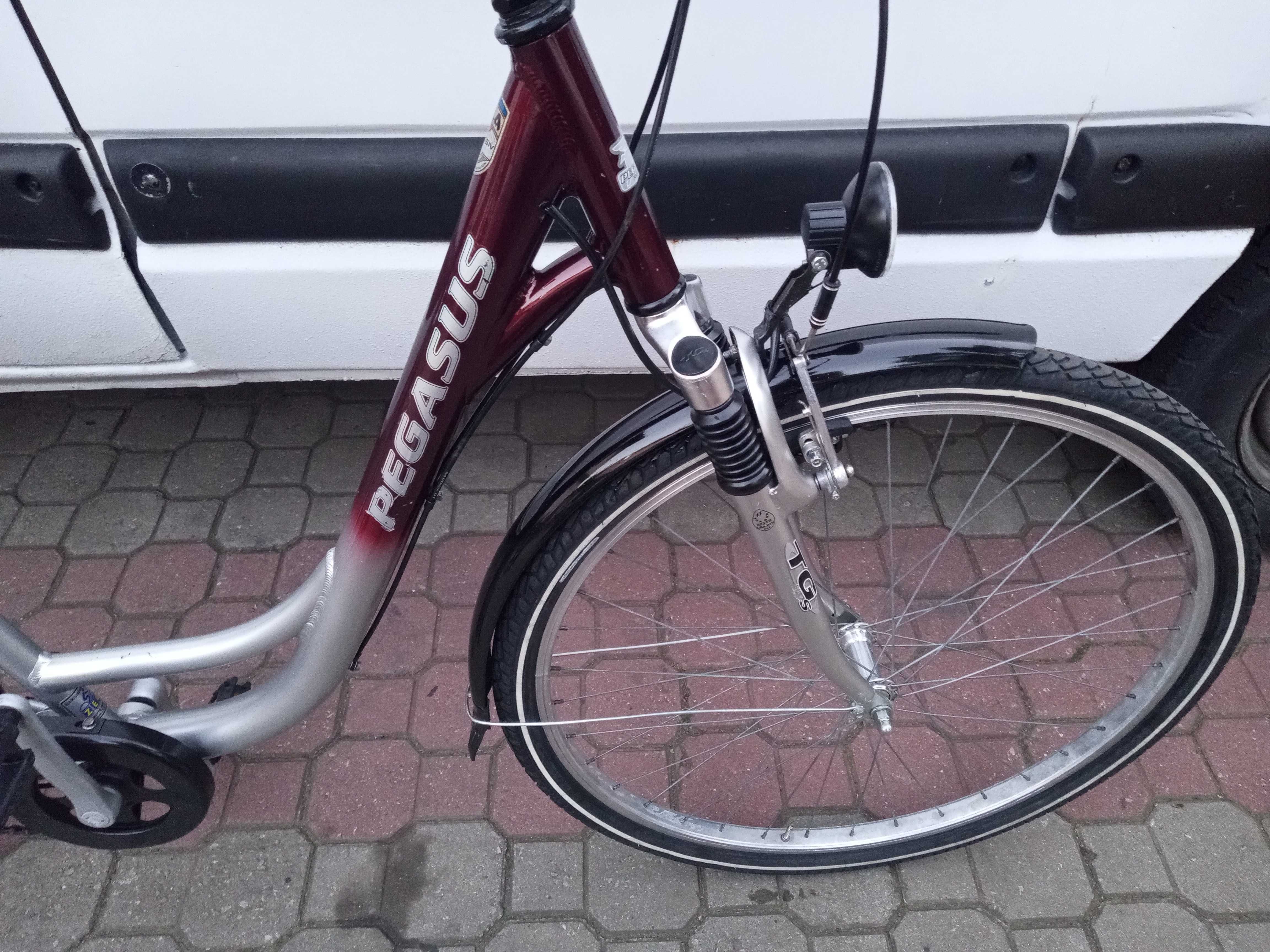 Rower miejski damski PEGASUS  aluminiowy, 28"   R48  sachs3