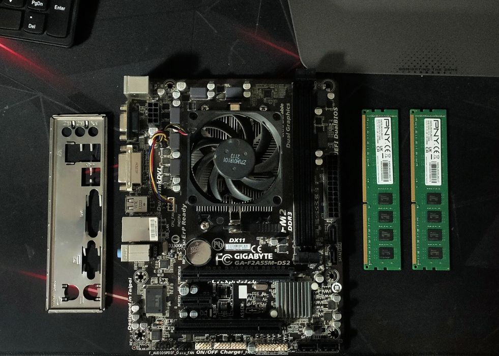 Płyta główna FM2+ Athlon X4 750K 16GB DDR3