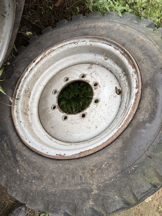 felgi z Oponami 15.5-25 przemysłowe/budowlane