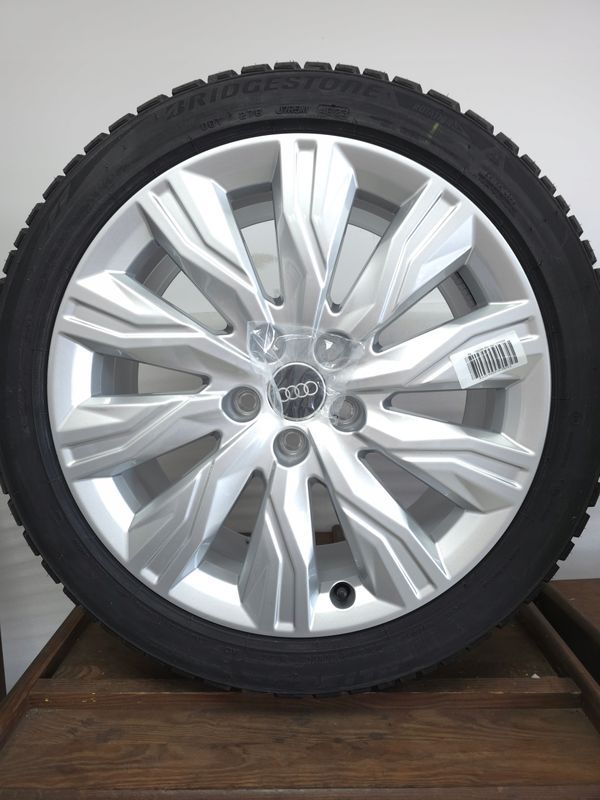 Nowe Koła Oryginalne Audi A4 S4/8w B9/18 Cali Bridgestone 2023 Rok