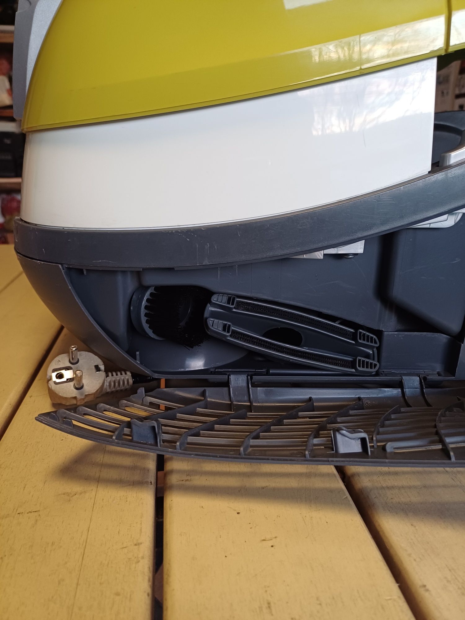 Продам пилосос Zelmer aquawelt plus.