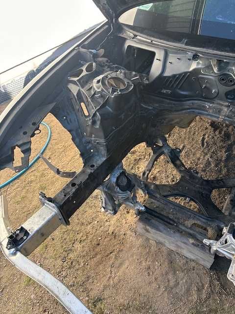 ćwiartka próg słupek pas wanna Audi A6 C8 4K kombi LY9T