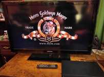 Telewizor SAMSUNG 40" cali Model LE40C550 z pilotem +DVD