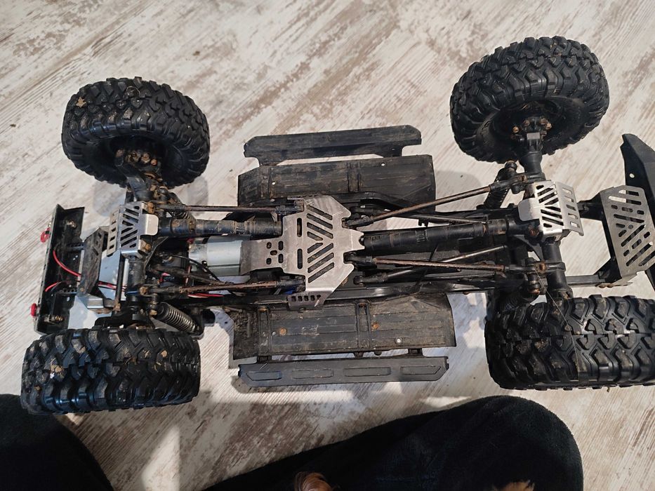 Traxxas Trx-4 defender з доработками від власника