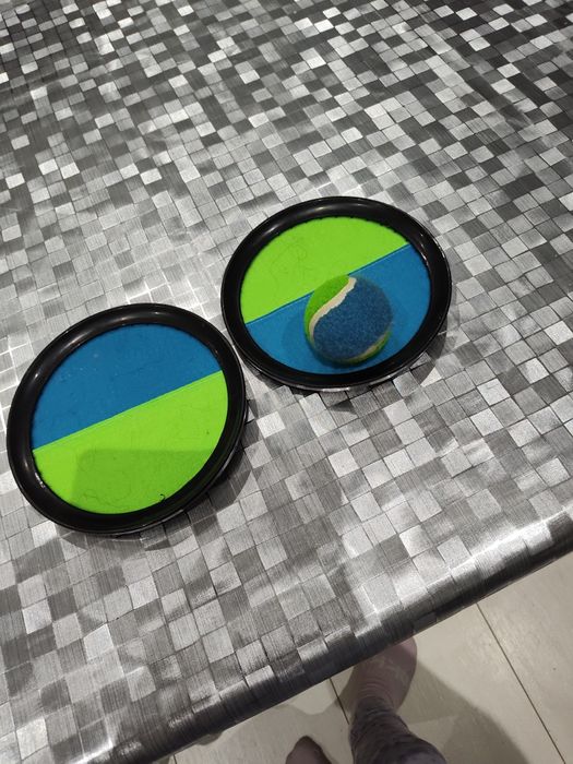 Gra w piłkę na rzepy