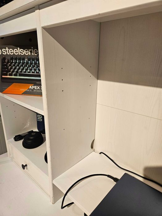 Biurko z nadstawką Ikea Hemnes