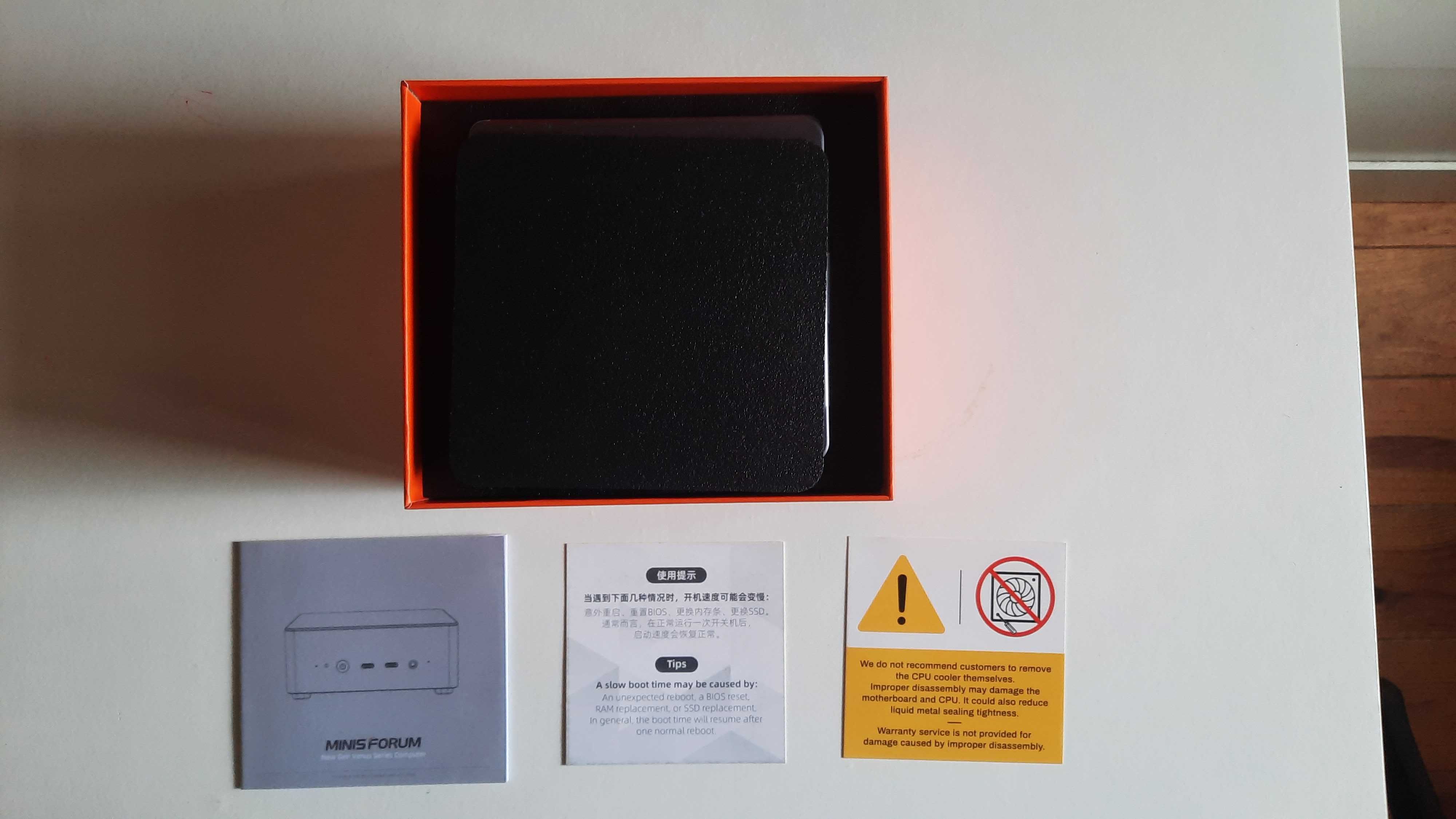 Barbone MiniPC- Minisforum Venus Series UM790 Pro - AMD Ryzen 9 7940HS