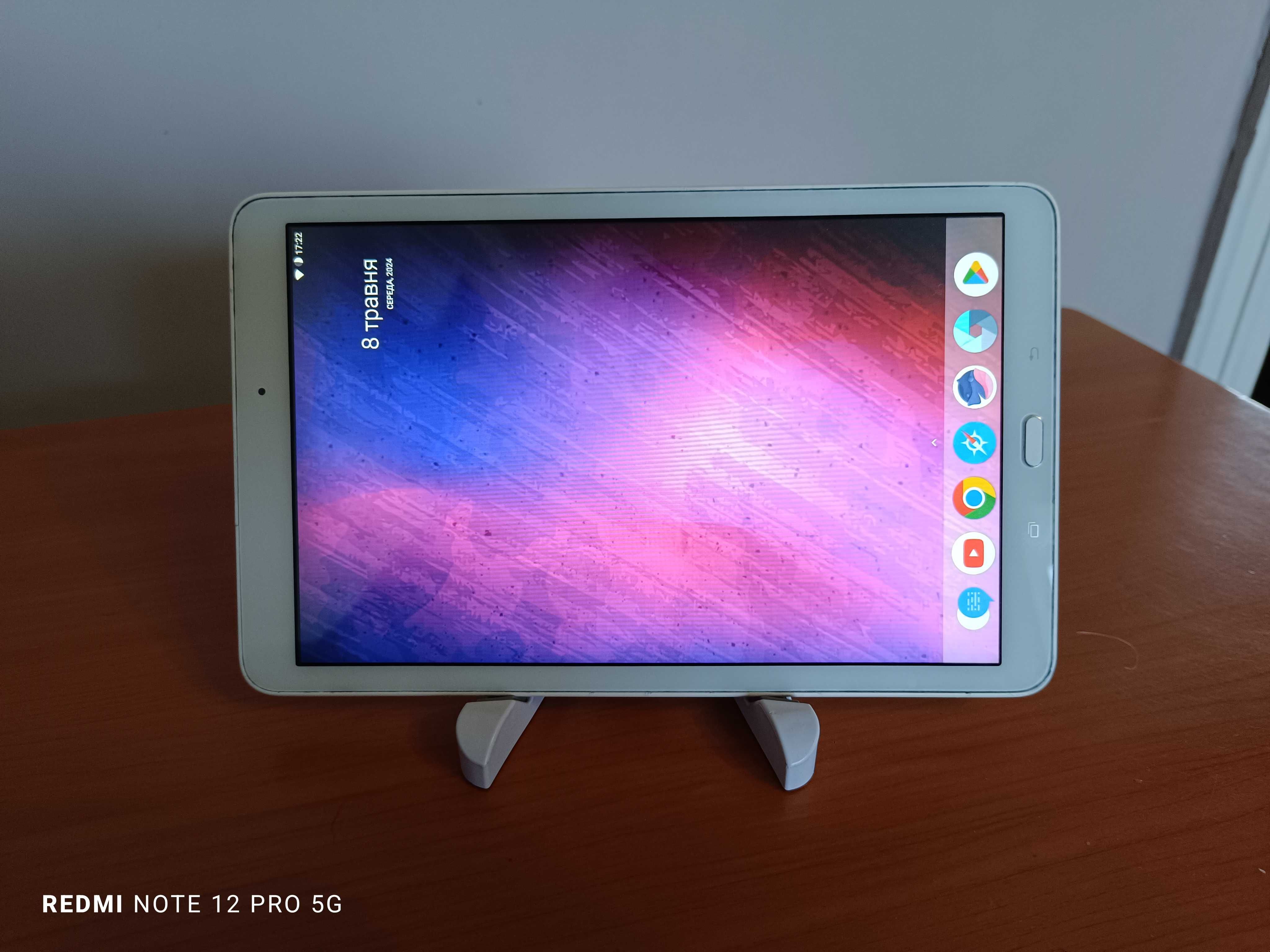 Samsung Galaxy Tab E 9.6 SM-T560