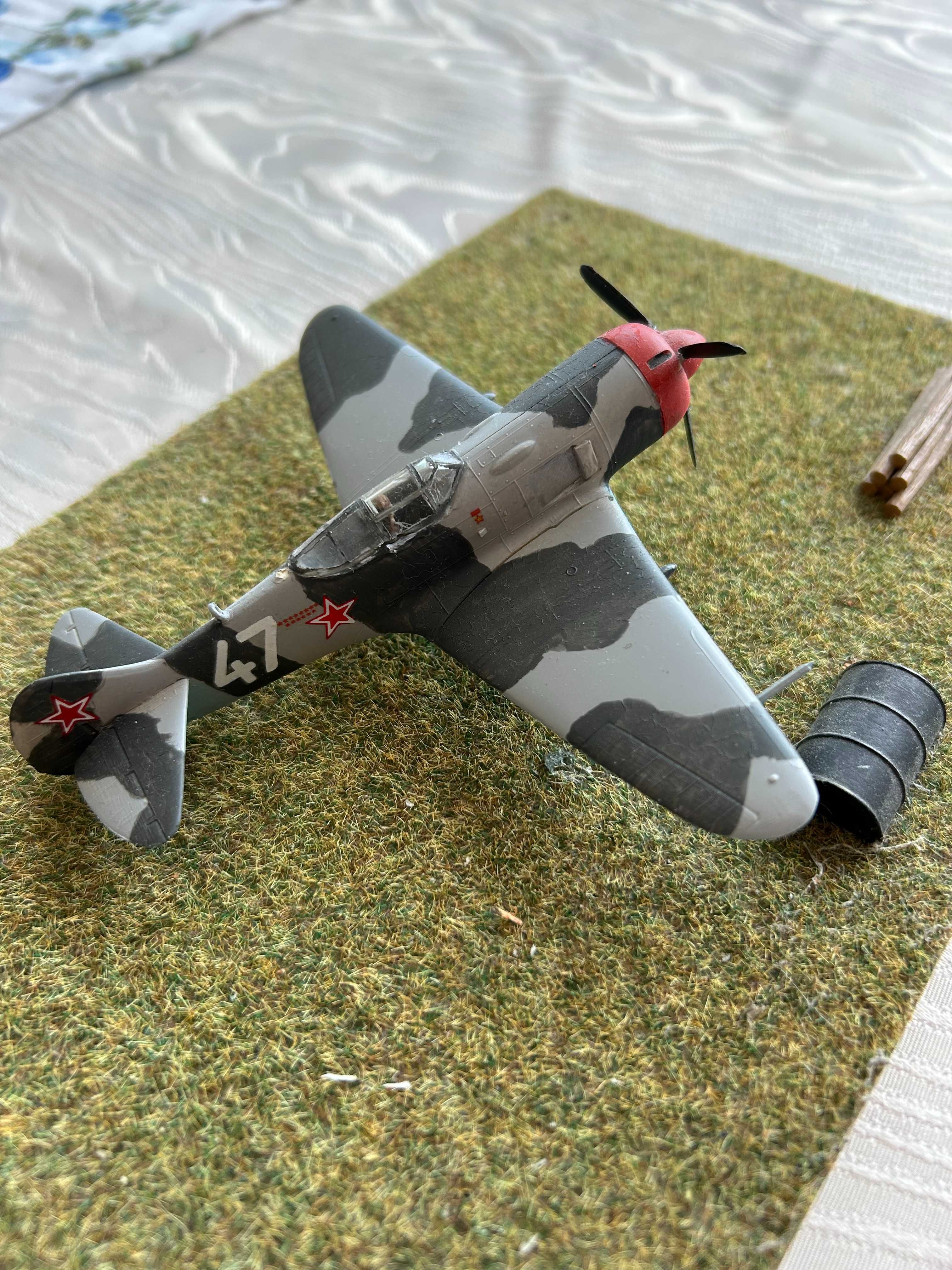 Do wyboru myśliwce Ła-7 i Jak 1B w sowieckich w skali 1:72 po 40 zl