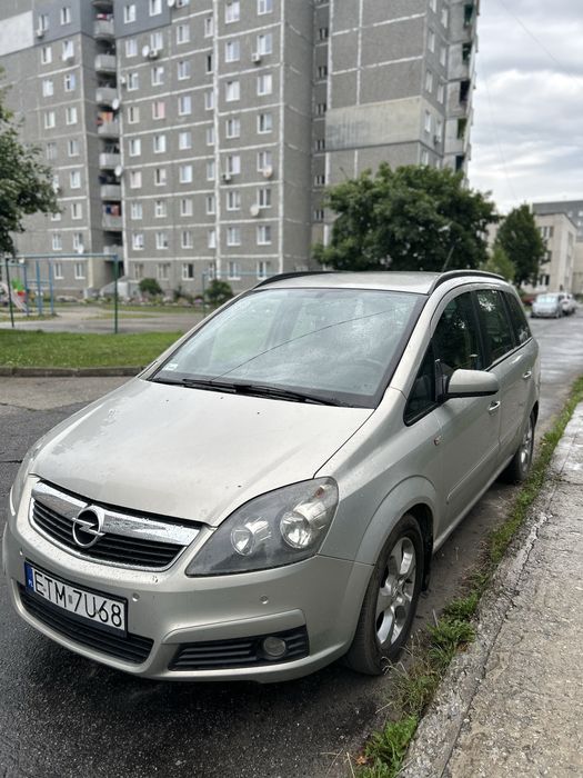 Opel Zafira 1.9 дизель, механіка 6-ст.