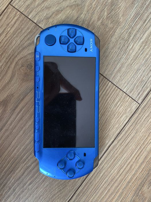 Psp 3000 vibrant blue