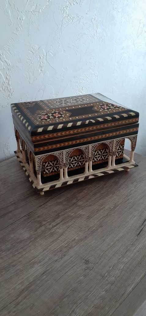 Музыкальная шкатулка Reuge Швейцария Vintage caja demúsica антикваріат