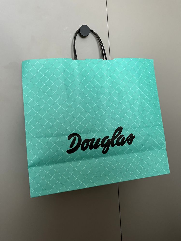 Douglas średnia torebka papierowa zakupowa torba prezentowa na prezent
