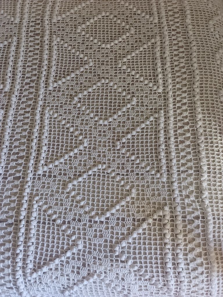Coberta de cama em crochet