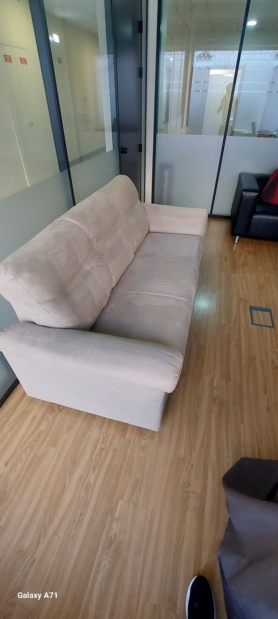 Limpeza Profissional de Estofos ao Domicílio – Sofás, Cadeiras, Colchõ