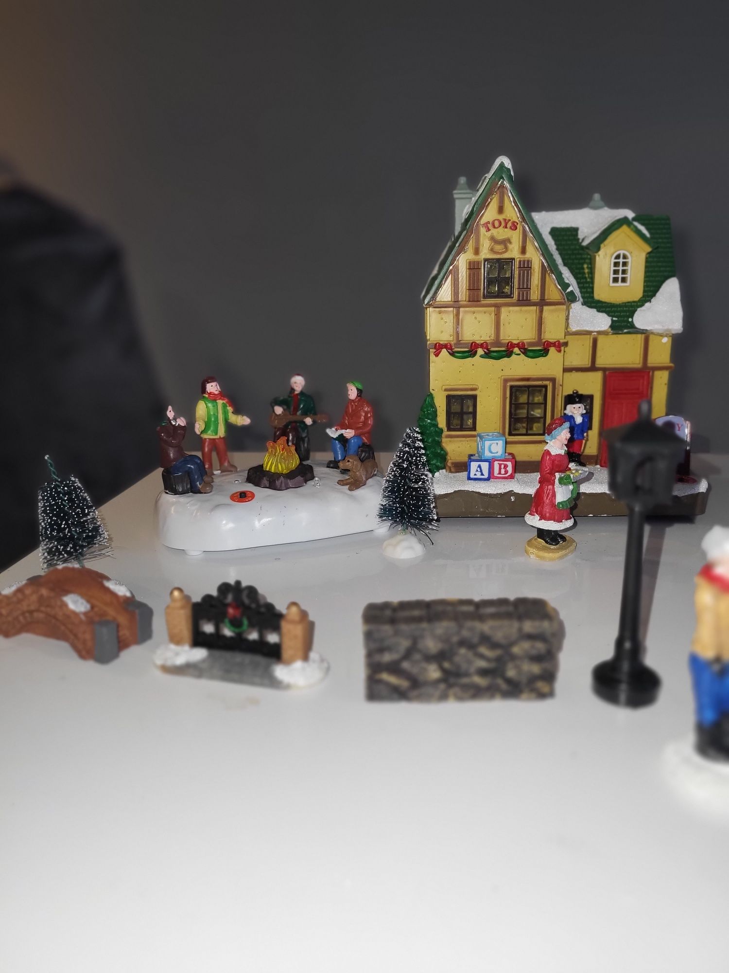 Dekoracja świąteczna miasteczko Magic Village