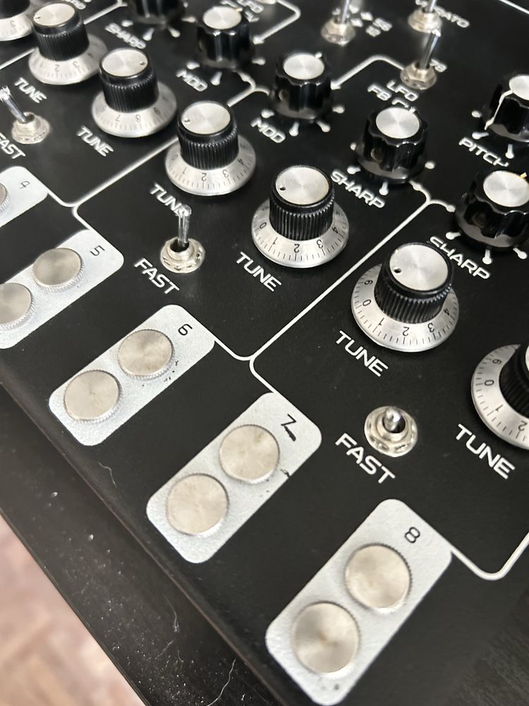 Soma Lyra-8 Black