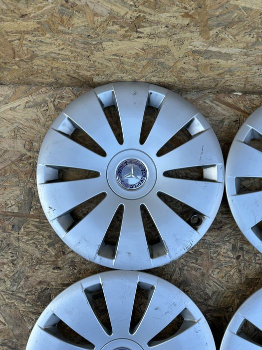 Ковпаки/Заглушки Мерседес оригінал R15