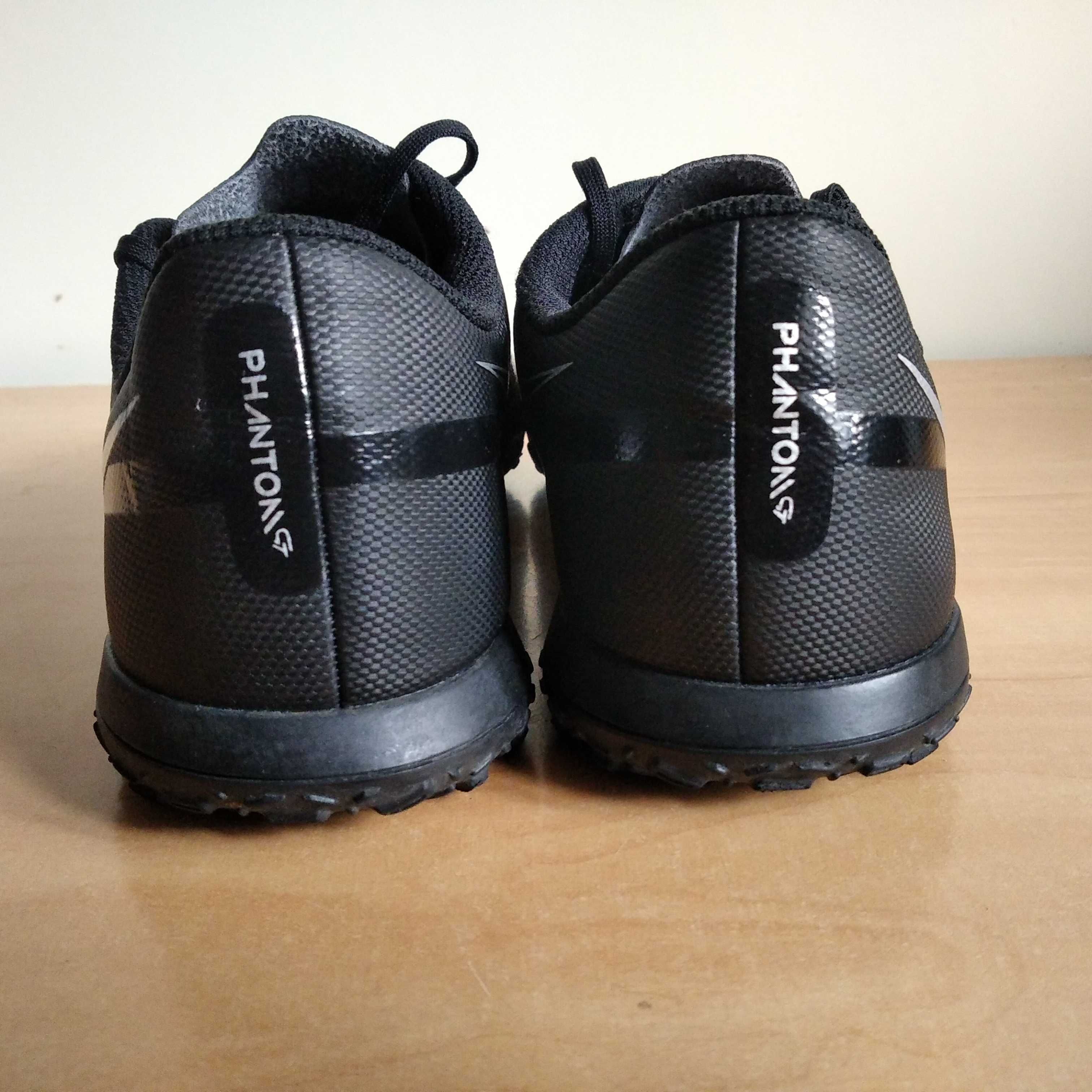 Buty piłkarskie turfy NIKE Phantom Gt 2 Club tf roz eu-38